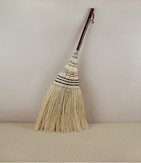 Tsuga 'Tokyo' rice straw broom