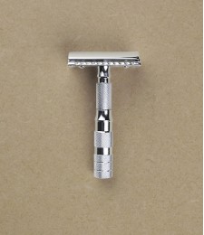 Merkur travel razor with case