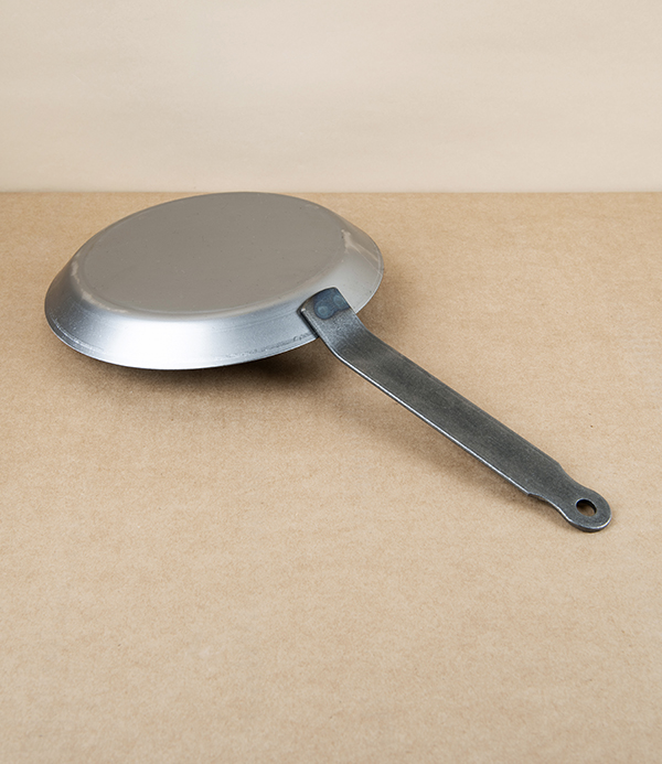 Turk German Carbon Steel Crepe Pan, 22cm