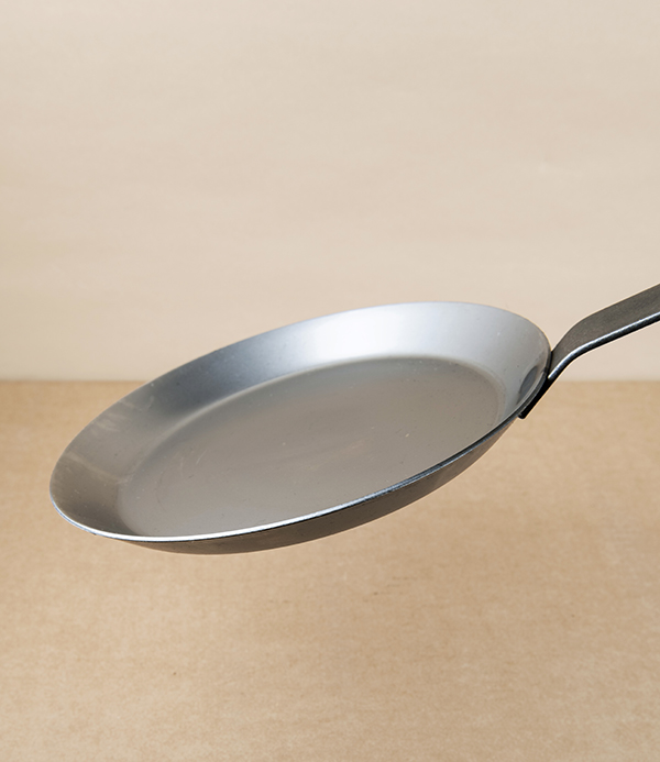 Turk German Carbon Steel Crepe Pan, 22cm