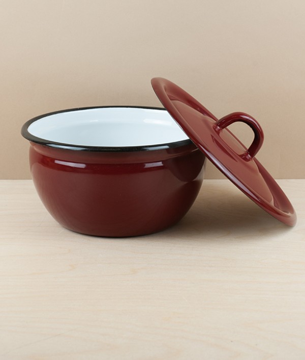 Ukrainian Enamel Cook & Store, Dark Red