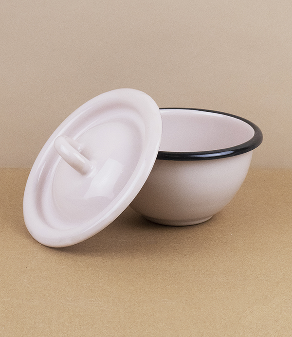 Ukrainian lidded enamel bowl, 10cm, rose