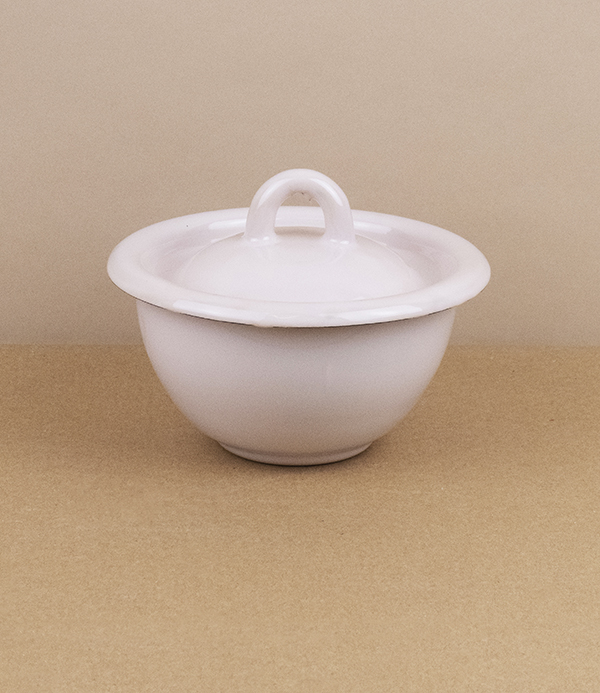 Ukrainian lidded enamel bowl, 10cm, rose