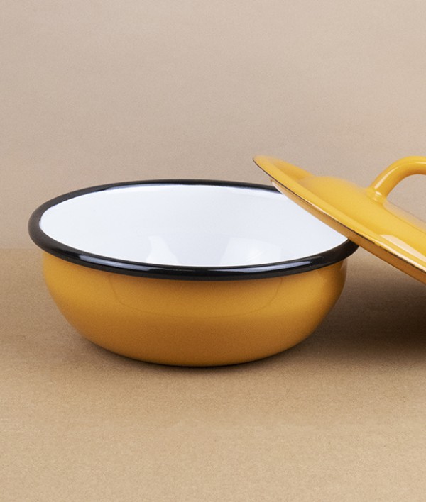 Ukrainian lidded enamel bowl, 14cm, yellow