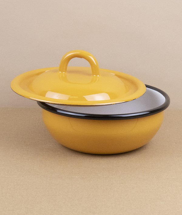 Ukrainian lidded enamel bowl, 14cm, yellow