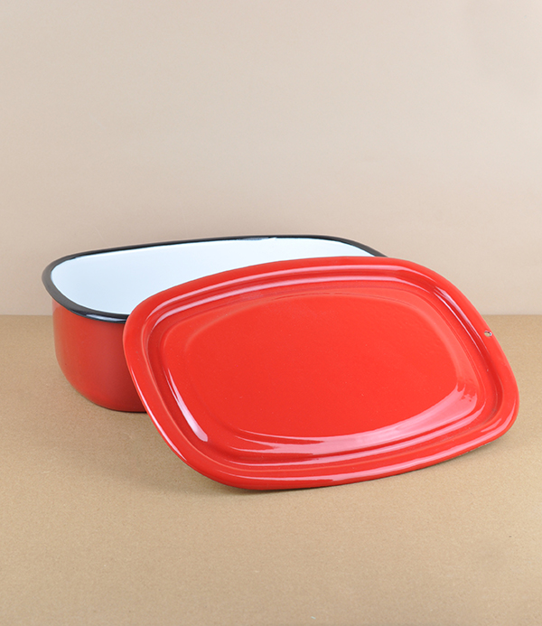 Ukrainian enamel storage box, small, red