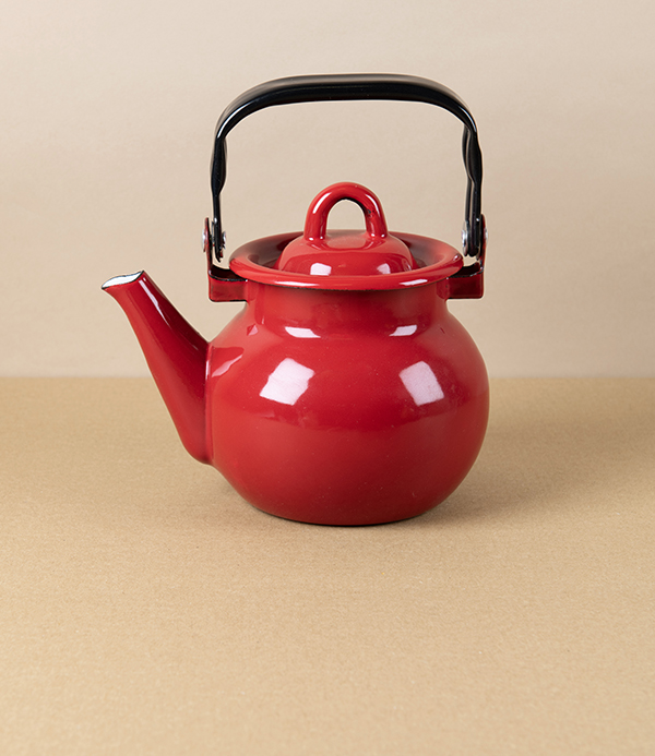 Ukrainian Enamel Kettle, 0.7 litres, Red