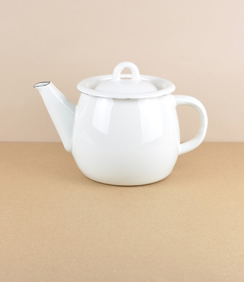 Ukrainian Enamel Teapot, Cream