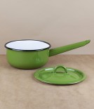 Ukrainian enamel lidded saucepan – grass green