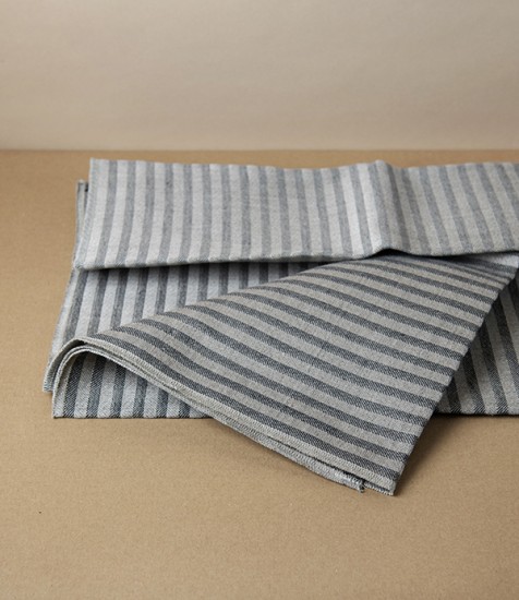 Swedish Linen Jacquard Stripe Bath Towel, Black, Växbo Lin