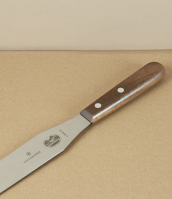 Victorinox Pastry Spatula, Maple & Stainless Steel