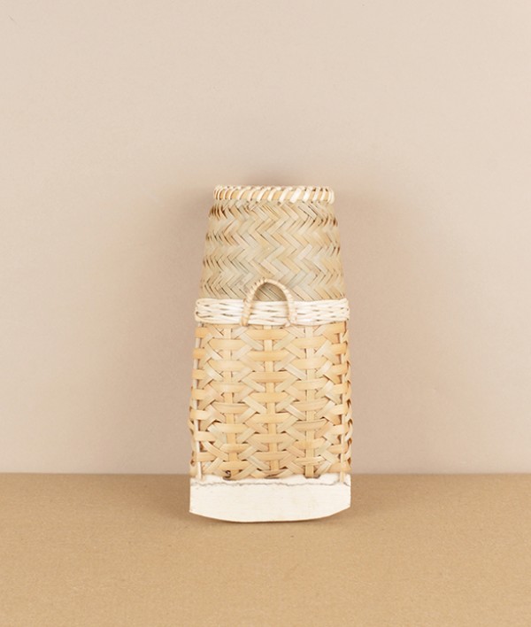 Vietnamese small hanging basket