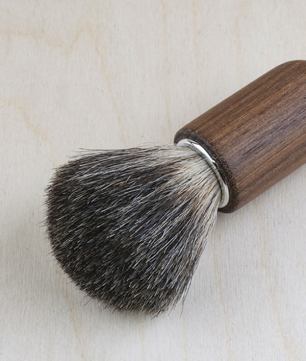 Swedish Shaving Brush, Walnut & Badger