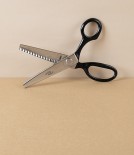 WaSa Solingen Pinking Shears with Black Japanned Handles