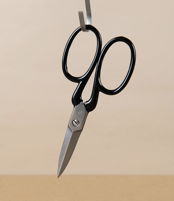 WaSa Solingen Weaver’s Scissors with Black Japanned Handles