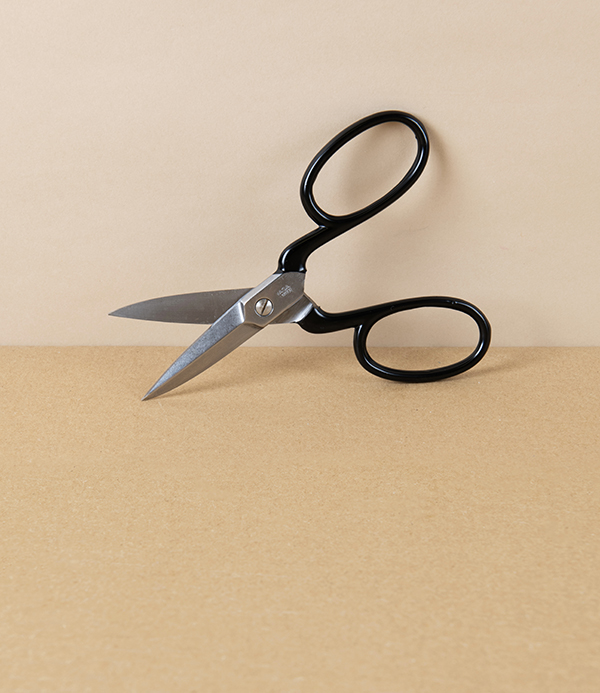 WaSa Solingen Weaver’s Scissors with Black Japanned Handles