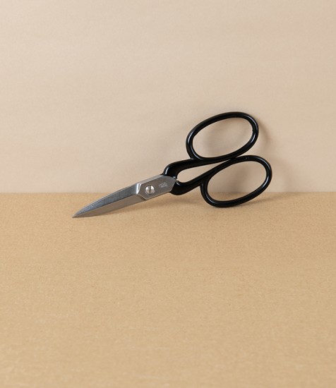WaSa Solingen Weaver’s Scissors with Black Japanned Handles