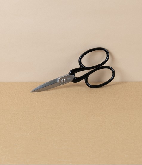 WaSa Solingen Weaver’s Scissors with Black Japanned Handles