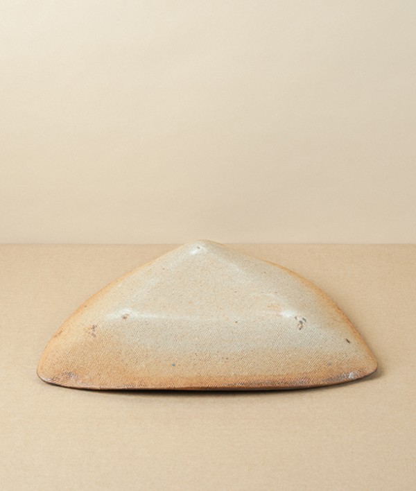 Jack Welbourne Triangle Plate, Half Glaze, Ash Stripe