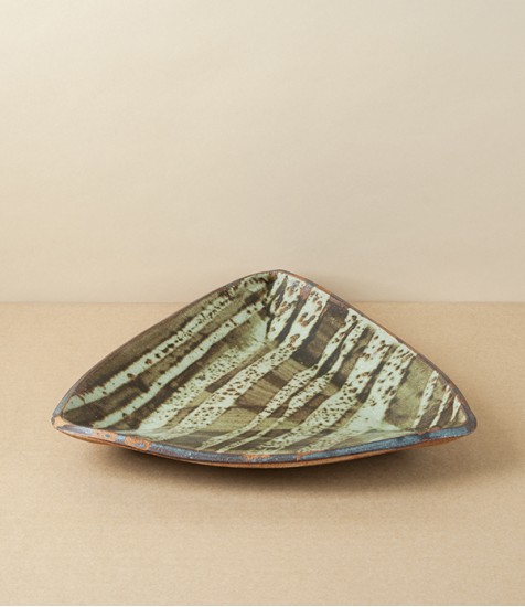 Jack Welbourne Triangle Plate, Half Glaze, Ash Stripe