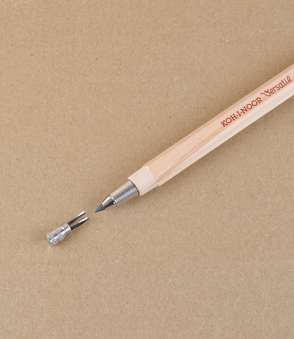 Wooden shaft mechanical clutch pencil
