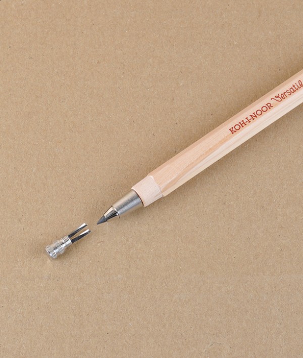 Wooden shaft mechanical clutch pencil