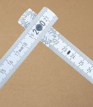 Hornbeam Folding Rule, White, 2m