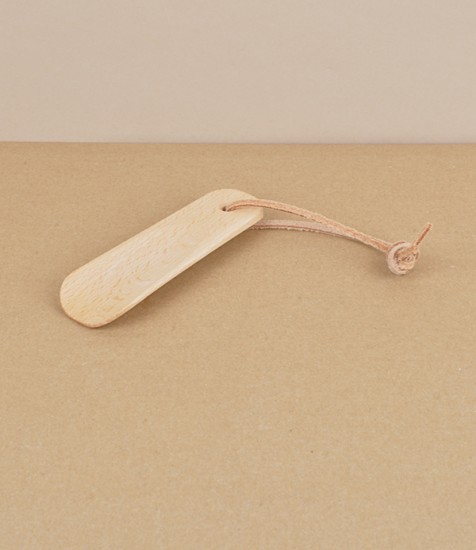 Shoe horn, beech, Germany