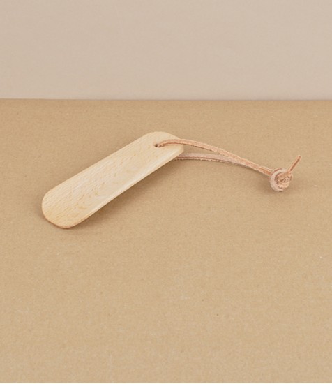 Shoe horn, beech, Germany