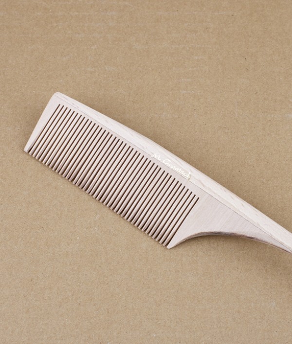 Groetsch Wooden Teasing Comb, Hornbeam