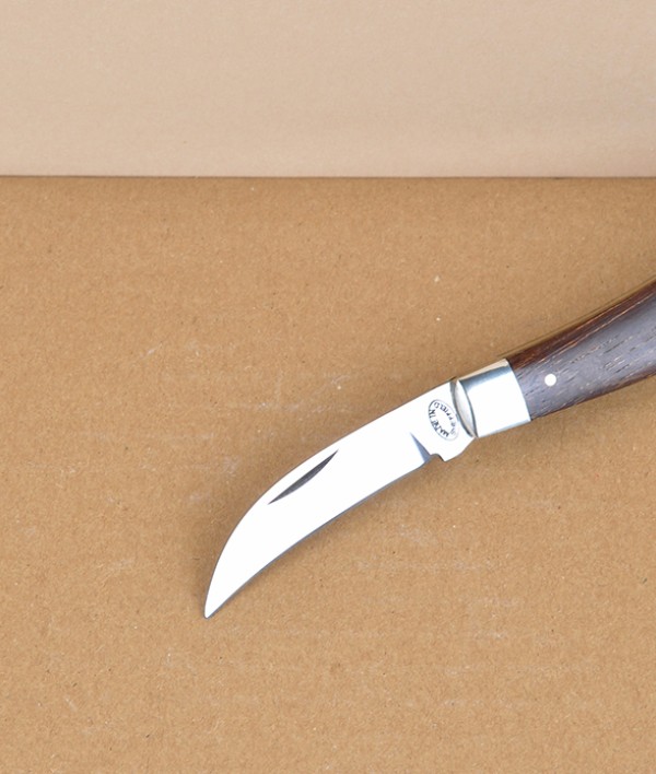 Arthur Wright & Son Peach Pruner