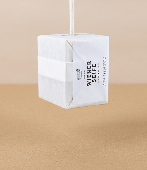 Viennese Natural Soap on a Rope N°4, Mint Oil