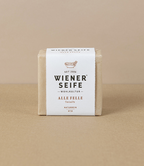 Viennese Natural Soap N°19 for Pets with Neem Oil & Lanolin