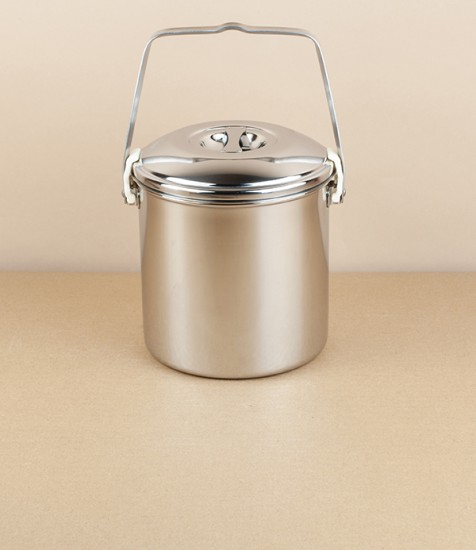 Billy Can lunch pot with locking handle