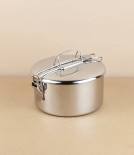Lunch pot with internal tray and carry handle