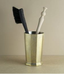 Ihada brass tool holder, large