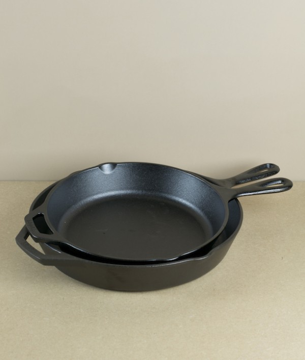Lodge seasoned cast iron skillet, 6.5"