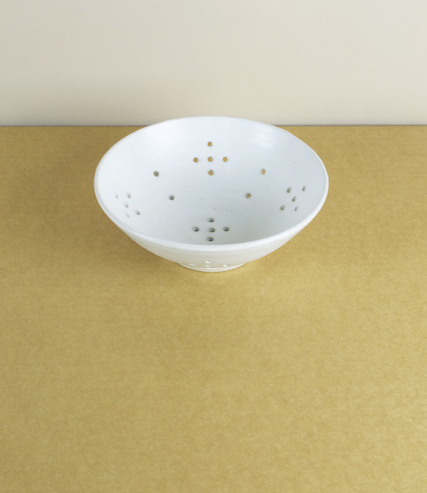 Stoneware berry bowls