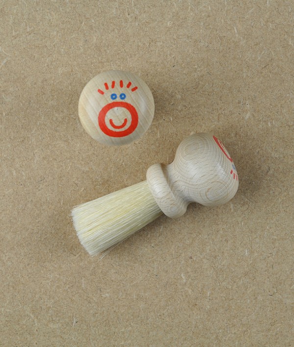Baby paint brush, beech wood & bristle
