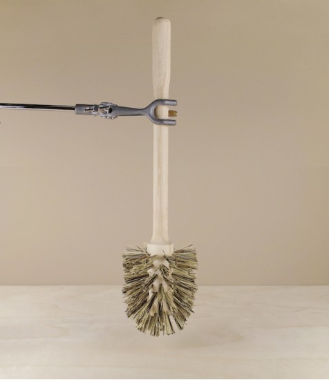 Beech and natural union fibre toilet brush