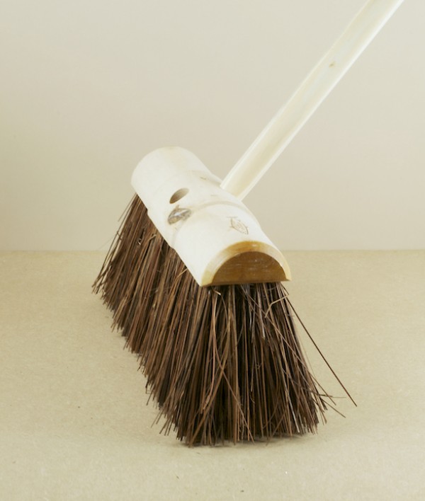 English Beech & Bahia Yard / Shippen Broom