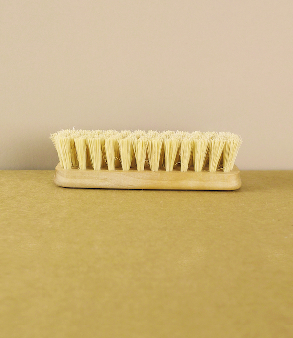 Swedish Nail Brush, Oiled Maple & Tampico