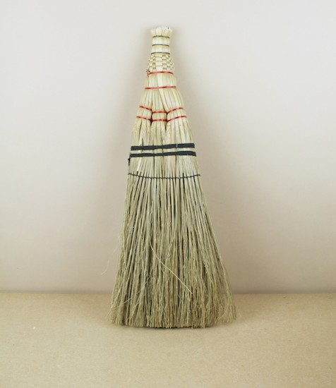 Gunma small broom
