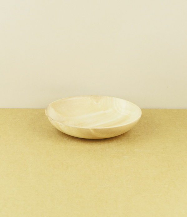 Hand-turned hardwood plate, 6 inches