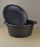 Lodge dutch oven for hobs, ovens or fires