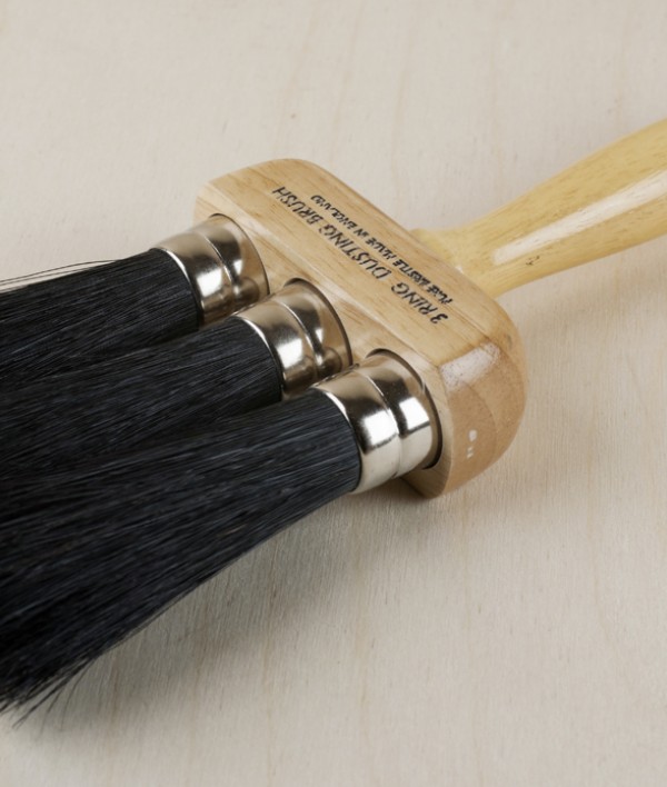 English Hog Bristle Three-Ring Dusting Brush
