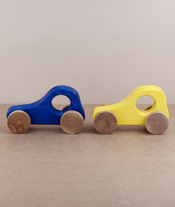 Hohenfried hand made wooden car