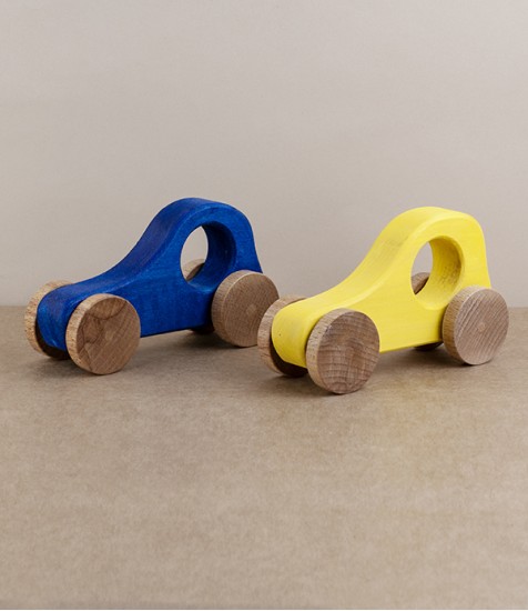 Hohenfried hand made wooden car