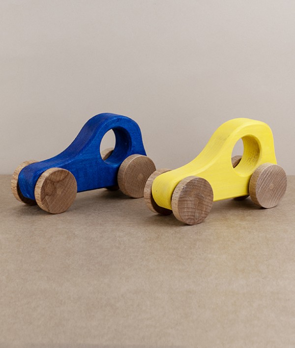 Hohenfried hand made wooden car