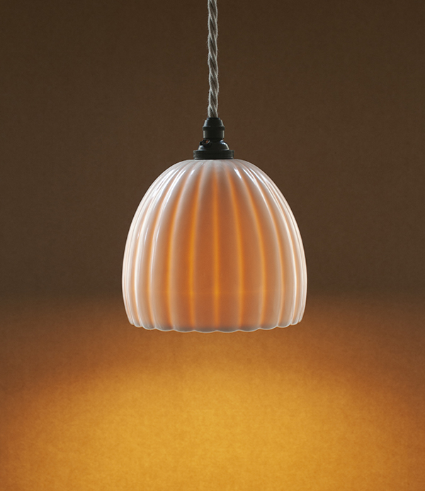 Tsubomi chrysanthemum bud pendant lamp